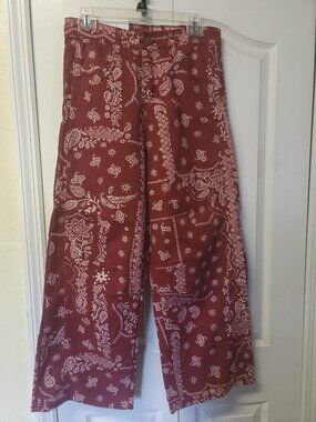 NWT Women's Large Burgundy Paisley Bandana Print Wide Leg Cropped Jeans Boho Wes